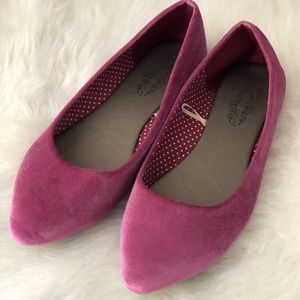Velvet Pink Pointy Toe Flats